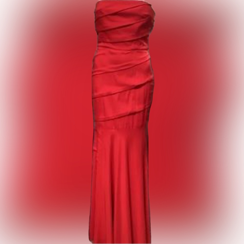 Elegant Red Strapless Dress